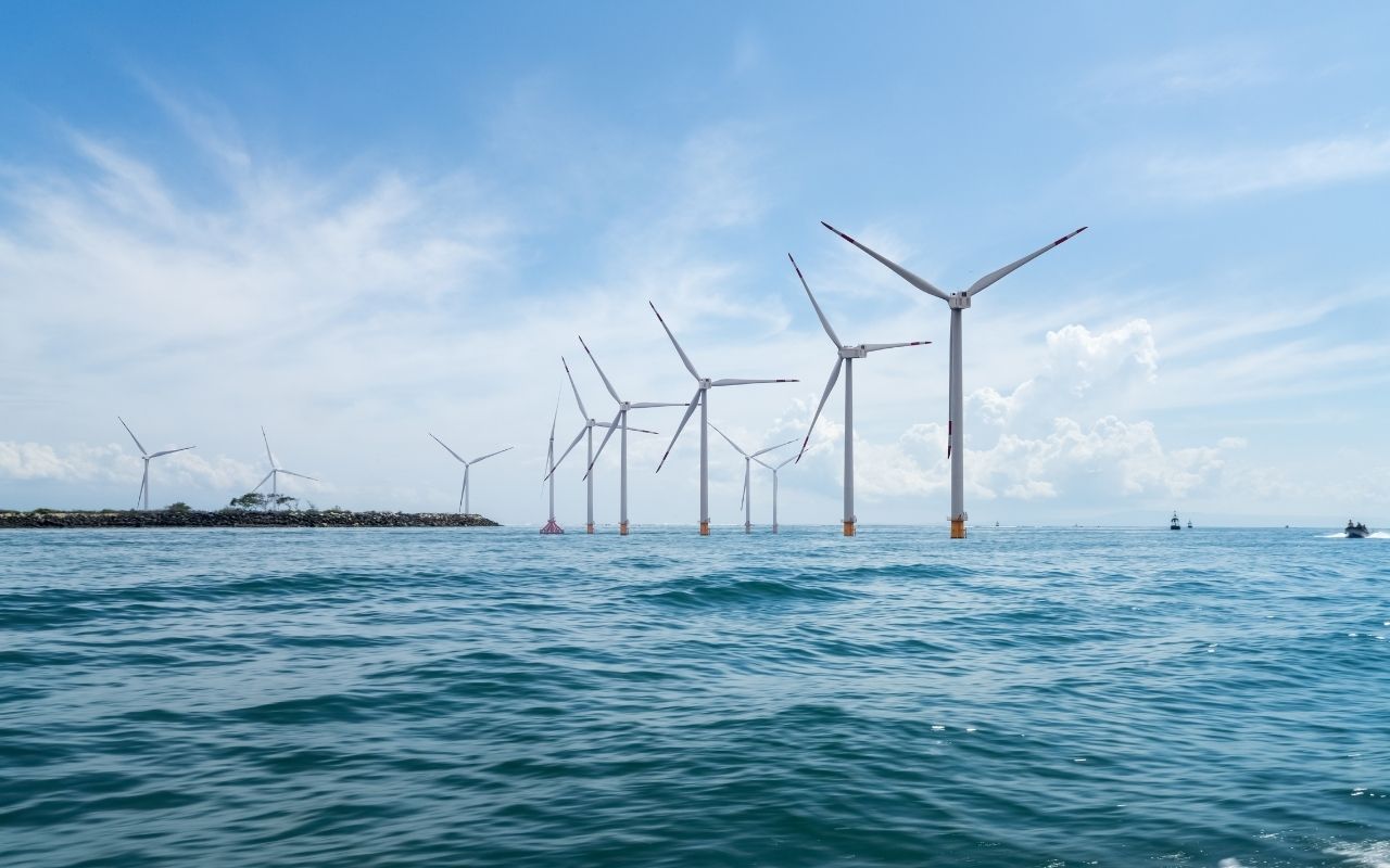 Malta receives three bids for its first offshore wind concession