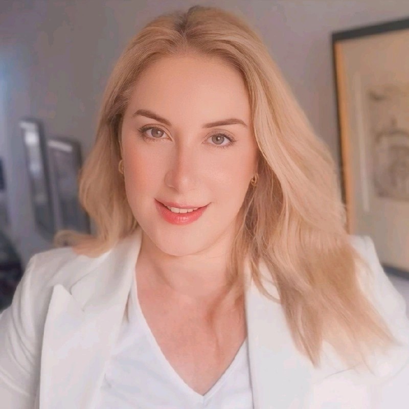 Andreia Rosa Collard